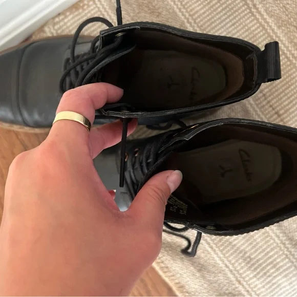 Mens Clark’s Dargo boot size 7.5 - Picture 4 of 7